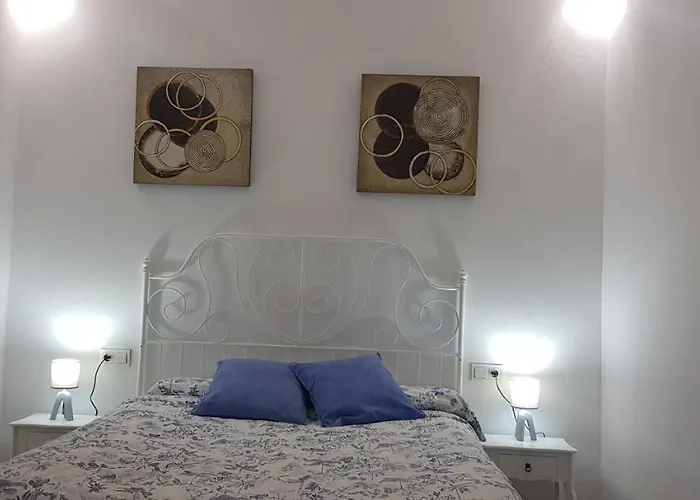 Entre Torres * Jerez De Los Caballeros